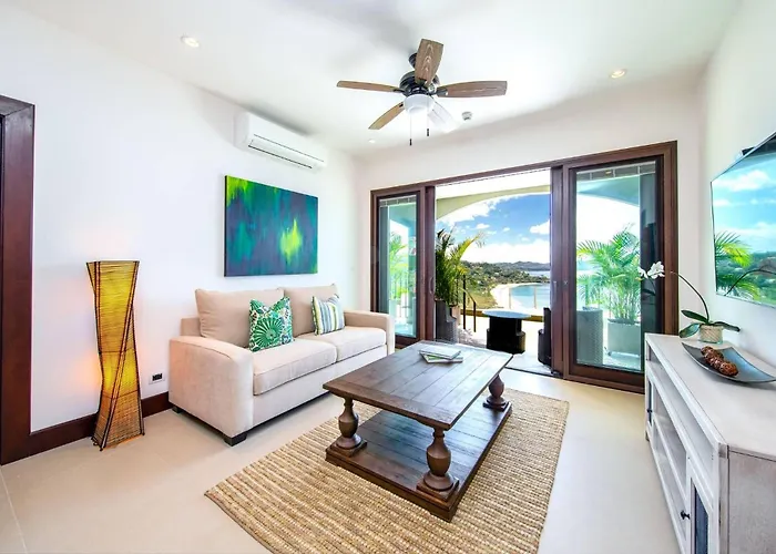 360 Splendor 202-ocean View Condo-breakfast Included! Playa Flamingo